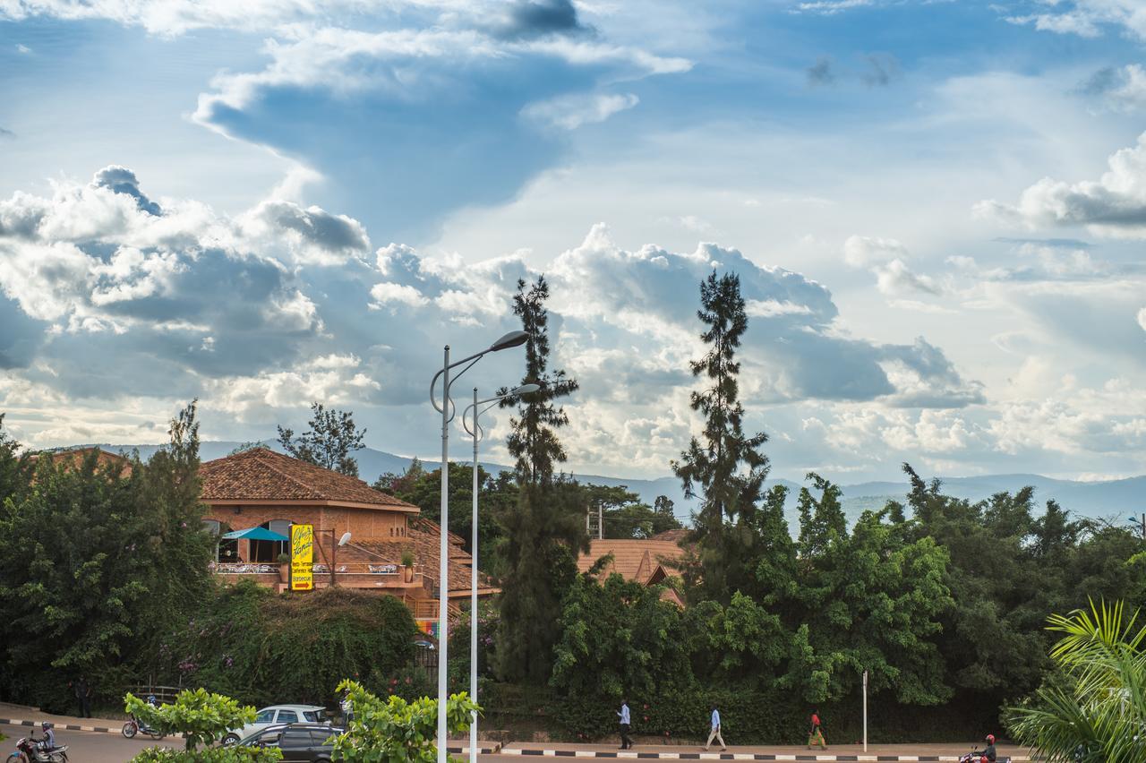 Hotel Chez Lando Kigali Exterior foto