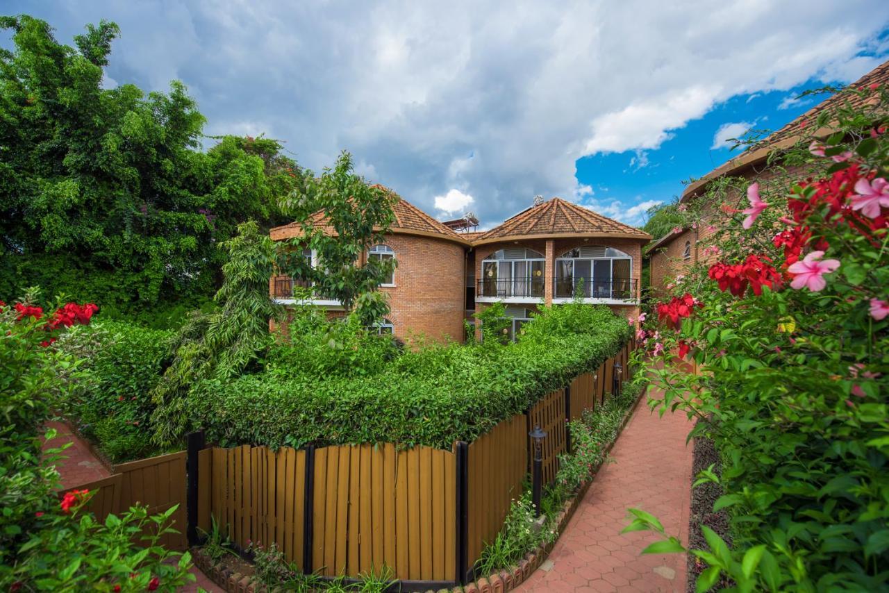 Hotel Chez Lando Kigali Exterior foto