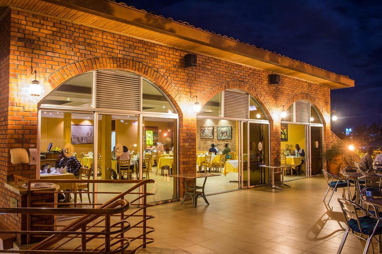 Hotel Chez Lando Kigali Exterior foto